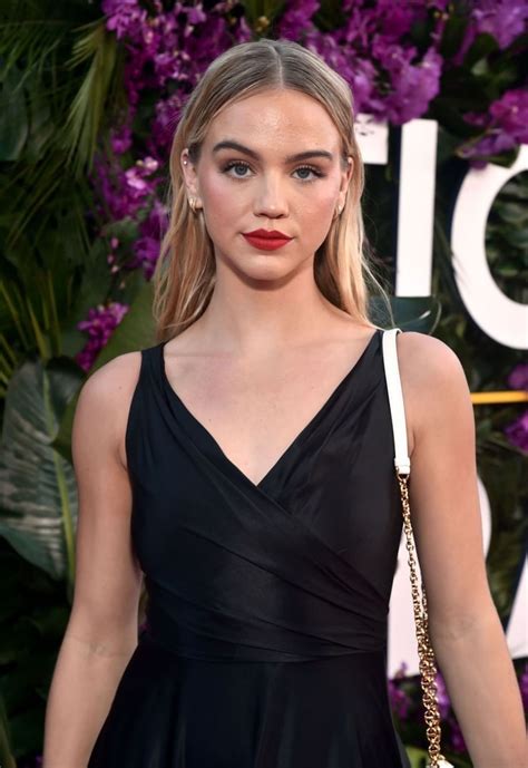 Emma Brooks Mcallister Looks Hot At Amazon Studios Premiere Of Emma Brooks Mcallister Looks Hot At Amazon Studios Premiere Of