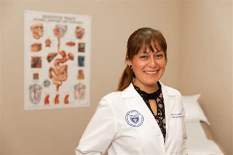 What Is Dr. Tania Lopez' Expertise?